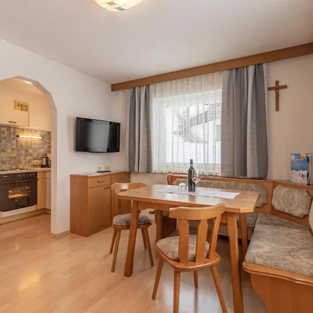 Apartment Romantica By Interhome