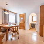 Romantica-7 By Interhome *
